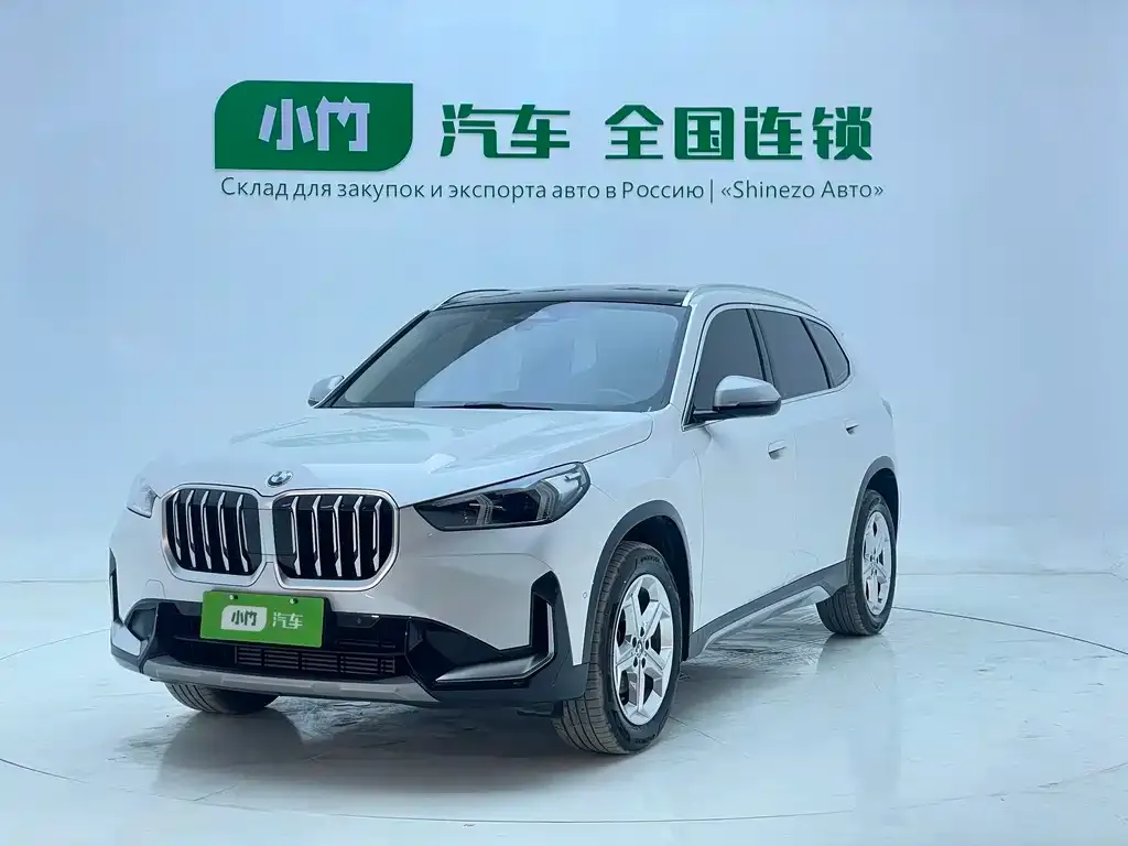 BMW X1 — фото 1
