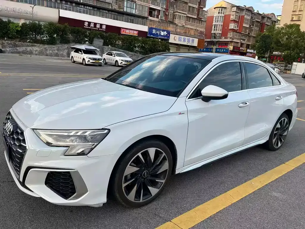 Audi A3 — фото 8