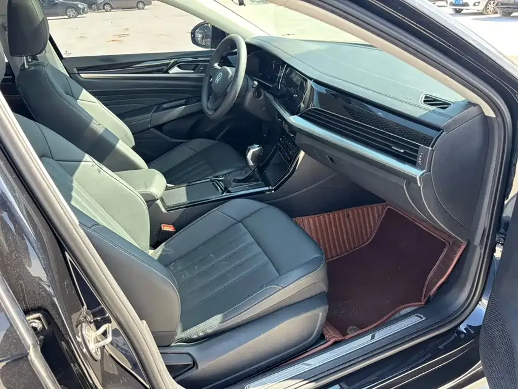 Volkswagen 帕萨特插电混动 — фото 8