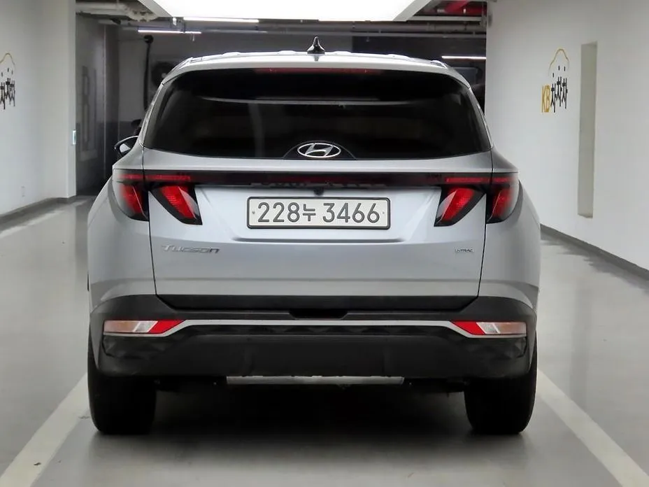 Hyundai Tucson 2023 из KR, фото 2