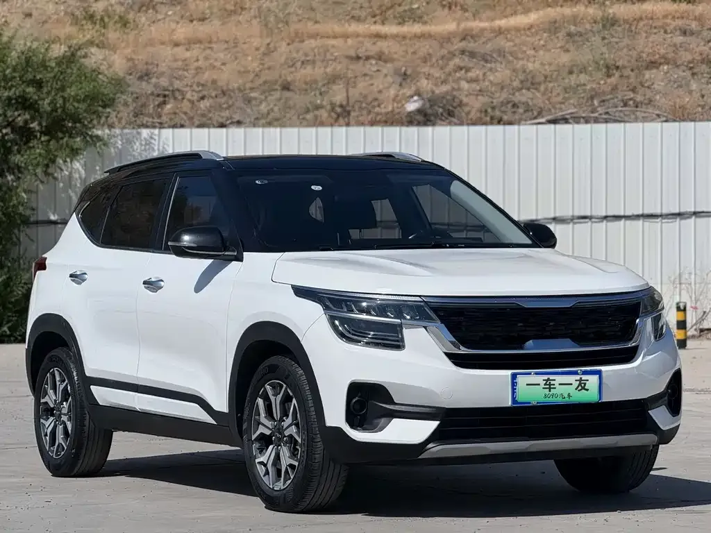 Kia KX3 2022 из CN, фото 8