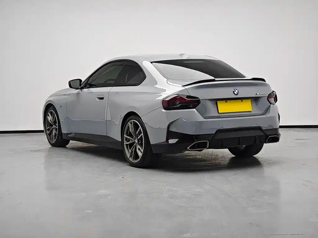 BMW M240i — фото 3