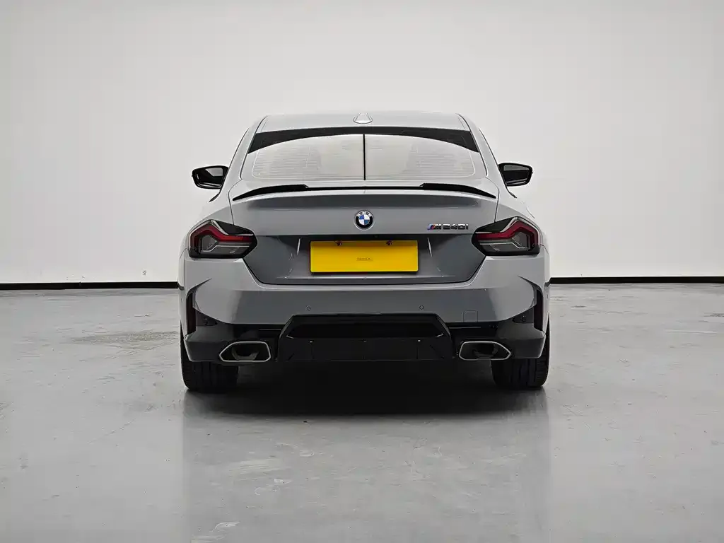 BMW M240i — фото 6