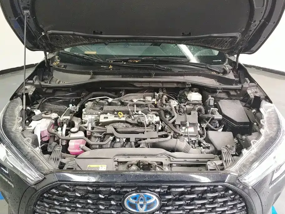 Toyota Corolla Cross — фото 4