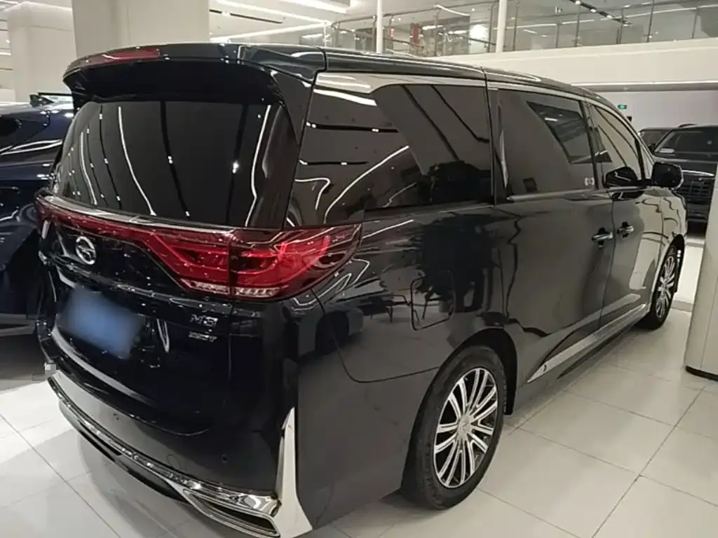 GAC Motor Trumpchi M8 — фото 10