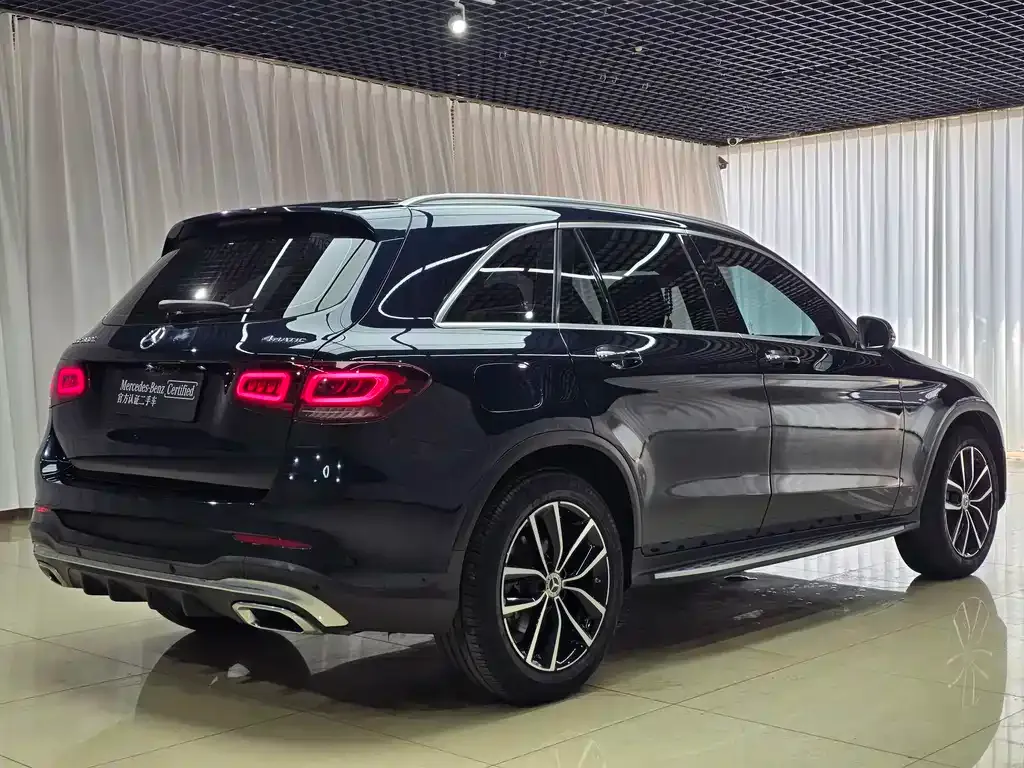 Mercedes-Benz GLC — фото 10