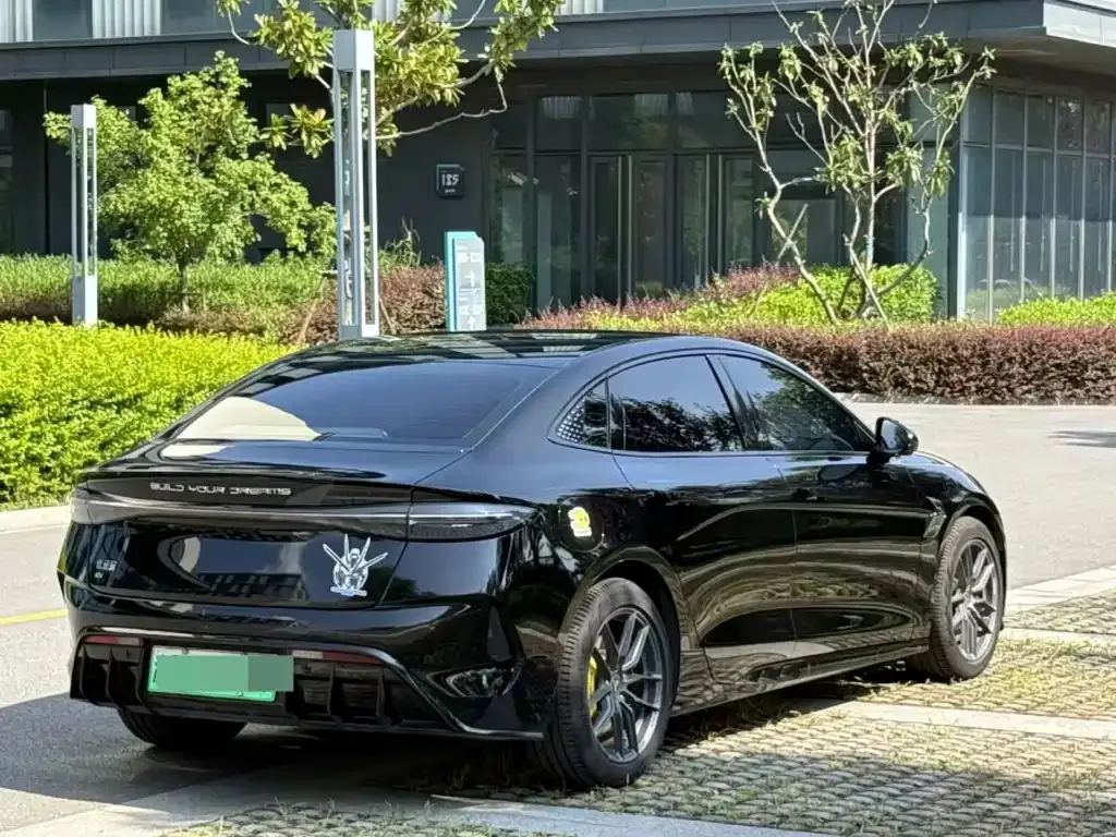 BYD Seal — фото 6