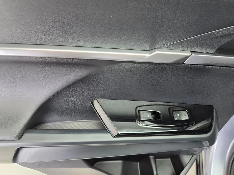 KG Mobility (Ssangyong) Torres — фото 10