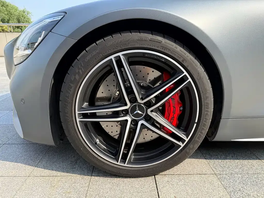 Mercedes-Benz AMG GT — фото 7