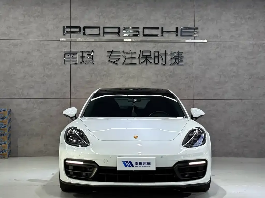 Porsche Panamera — фото 8