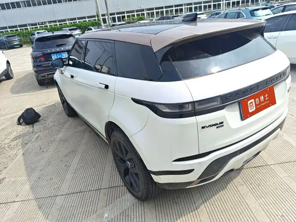 Land Rover Evoque — фото 7