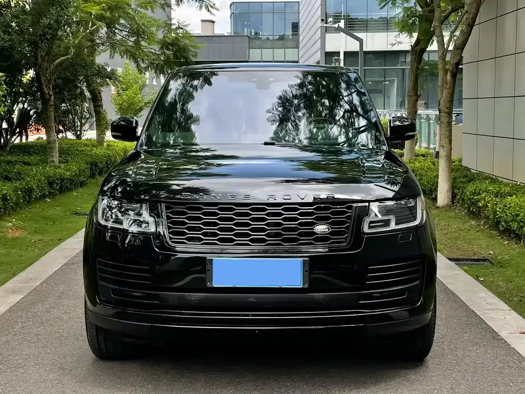 Land Rover Range Rover — фото 1