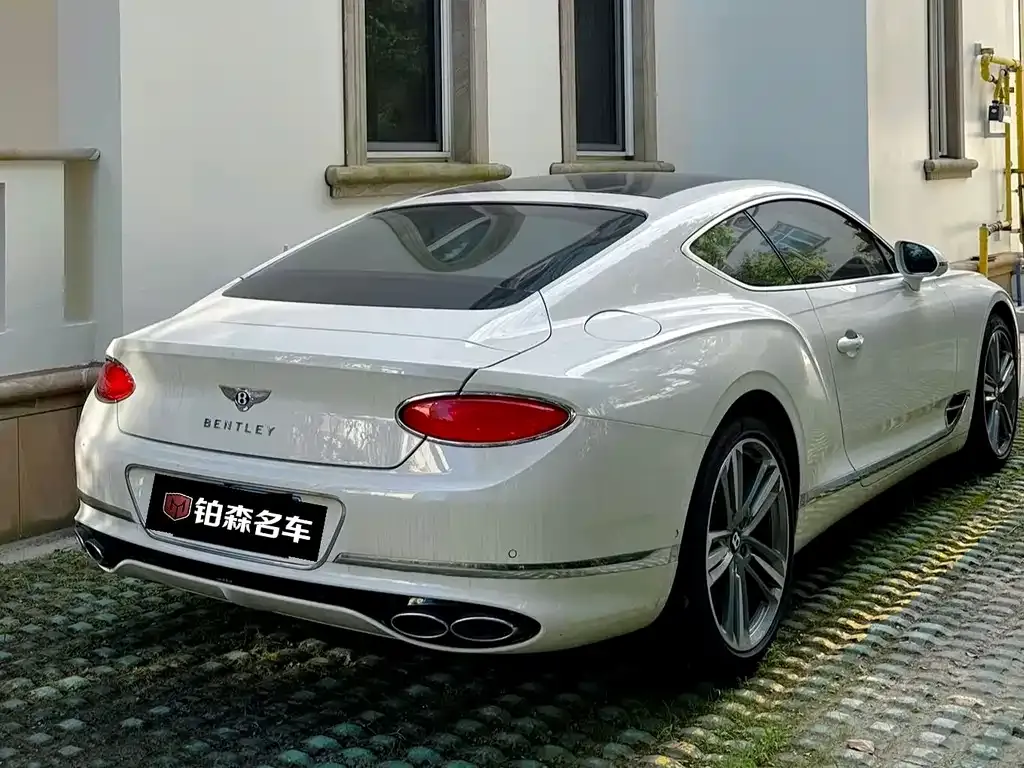 Bentley Continental — фото 9