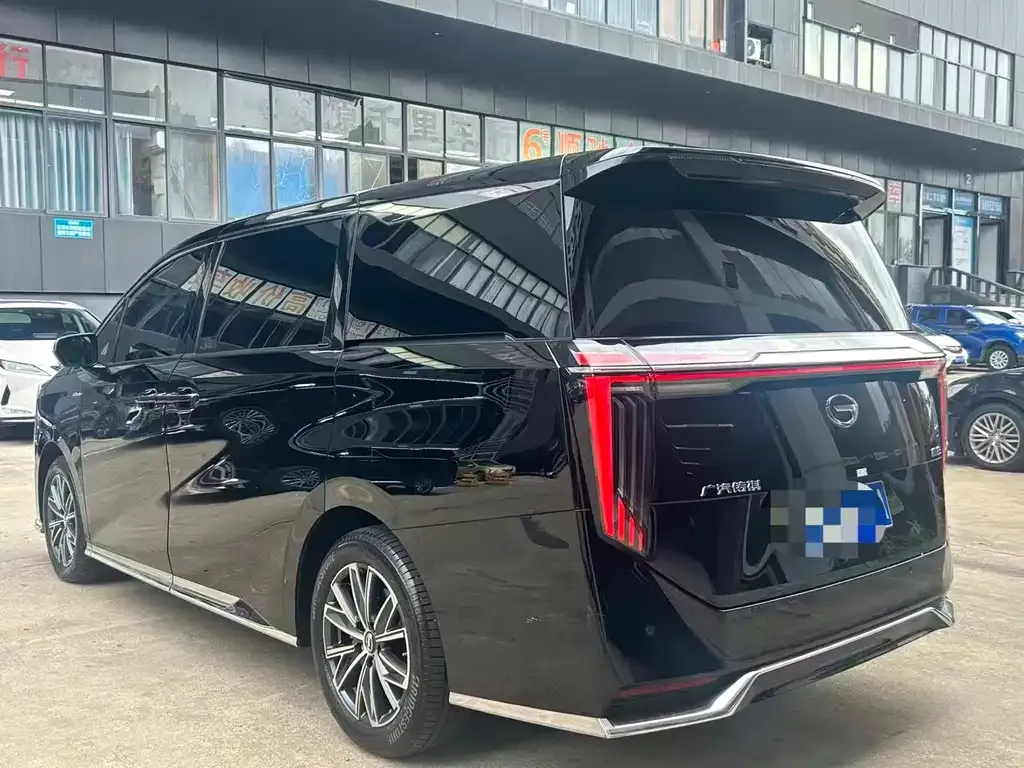 GAC Motor Trumpchi M8 — фото 7