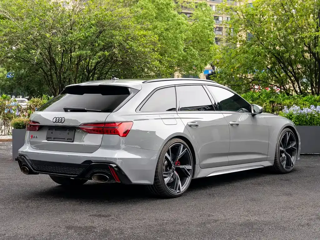 Audi RS 6 2022 из CN, фото 8