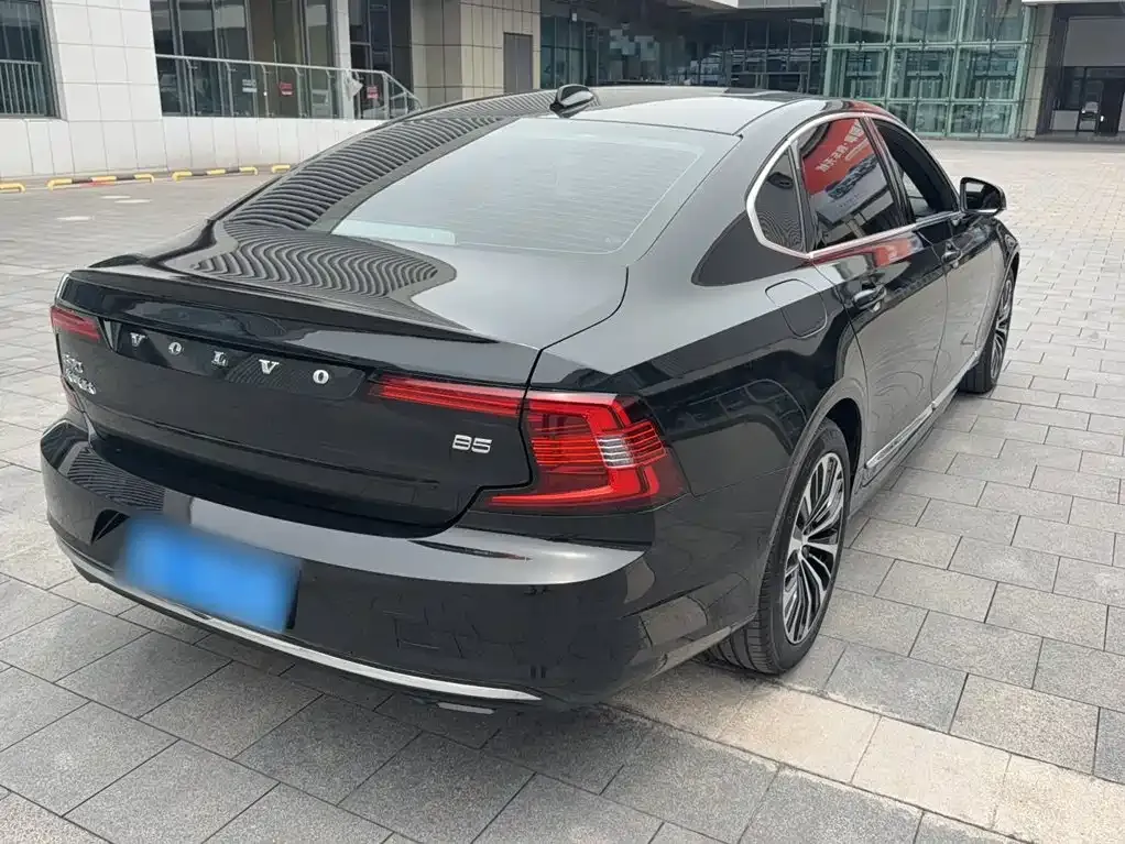 Volvo S90 — фото 6