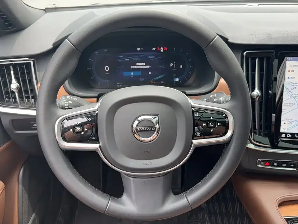 Volvo S90 — фото 3