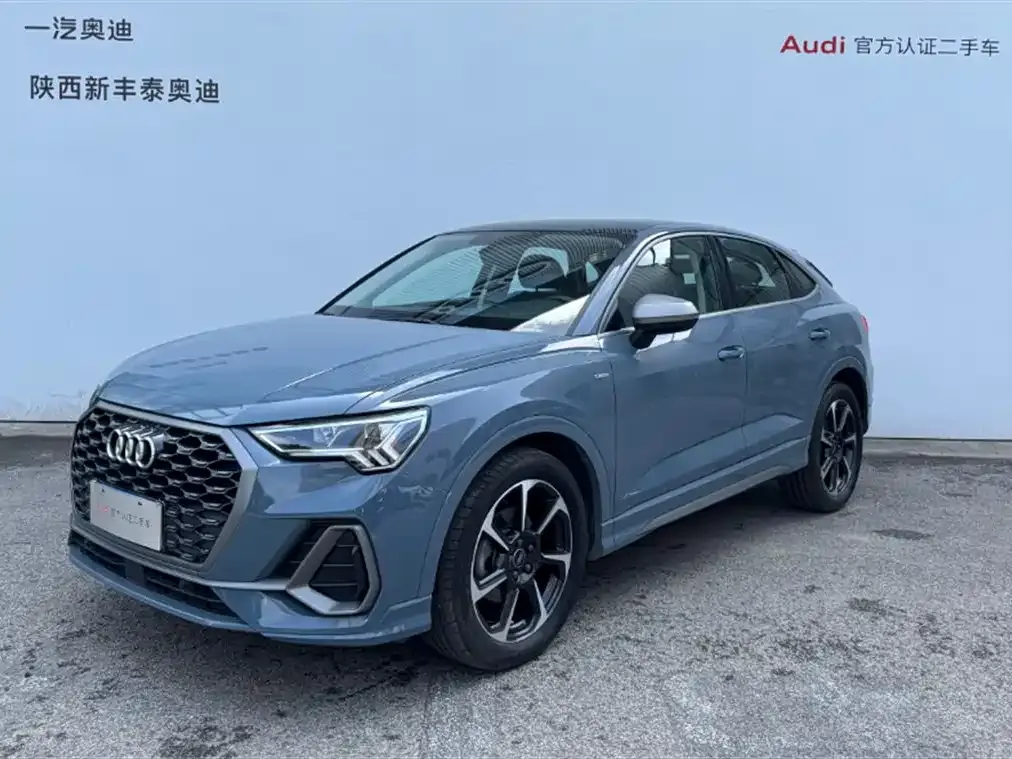 Audi Q3 Sportback — фото 1