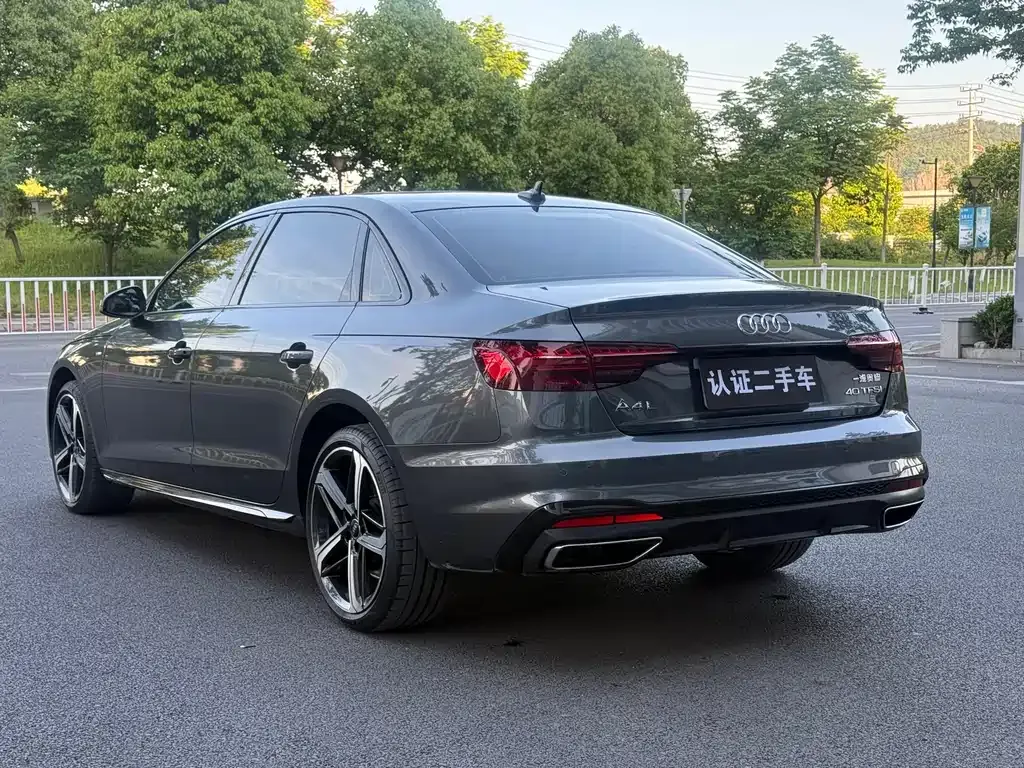 Audi A4L — фото 6