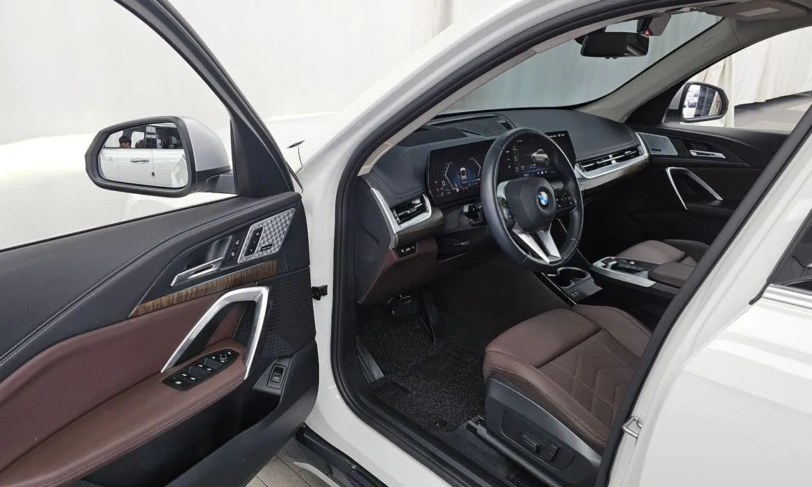 BMW X1 2024 из KR, фото 8