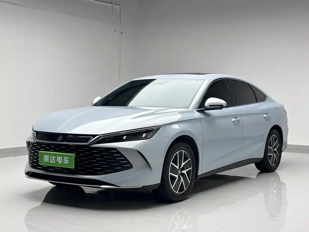 BYD Qin L — фото 1