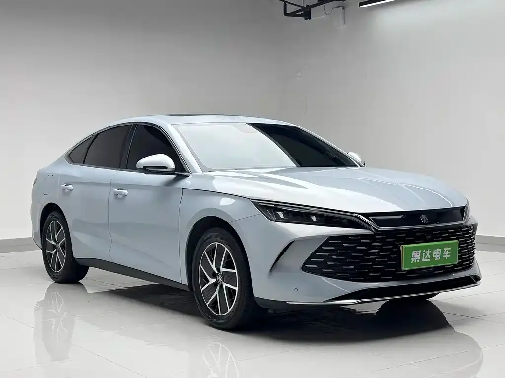 BYD Qin L — фото 8