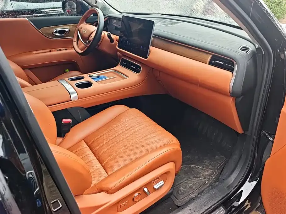 GAC Motor Trumpchi S9 — фото 9