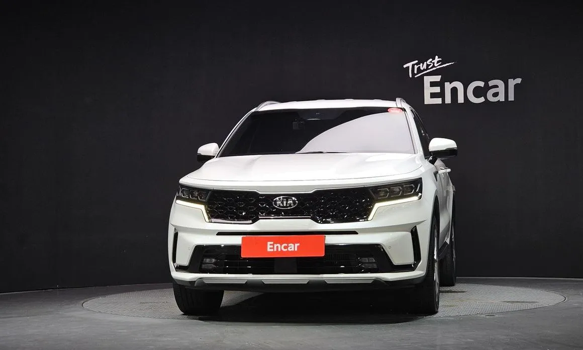 Kia Sorento — фото 4