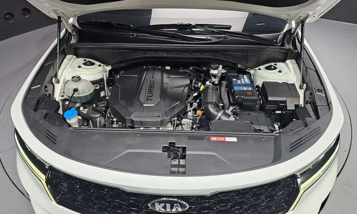 Kia Sorento — фото 8