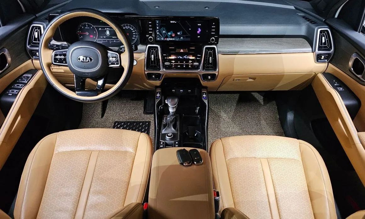 Kia Sorento — фото 5