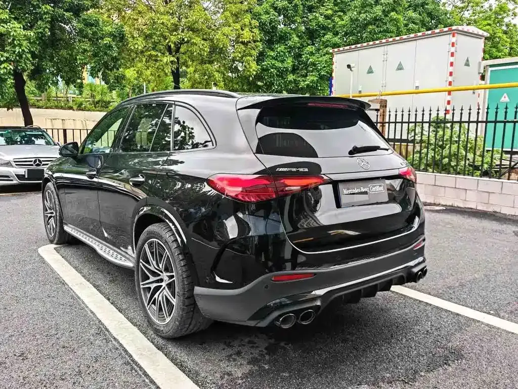 Mercedes-Benz GLC AMG — фото 7