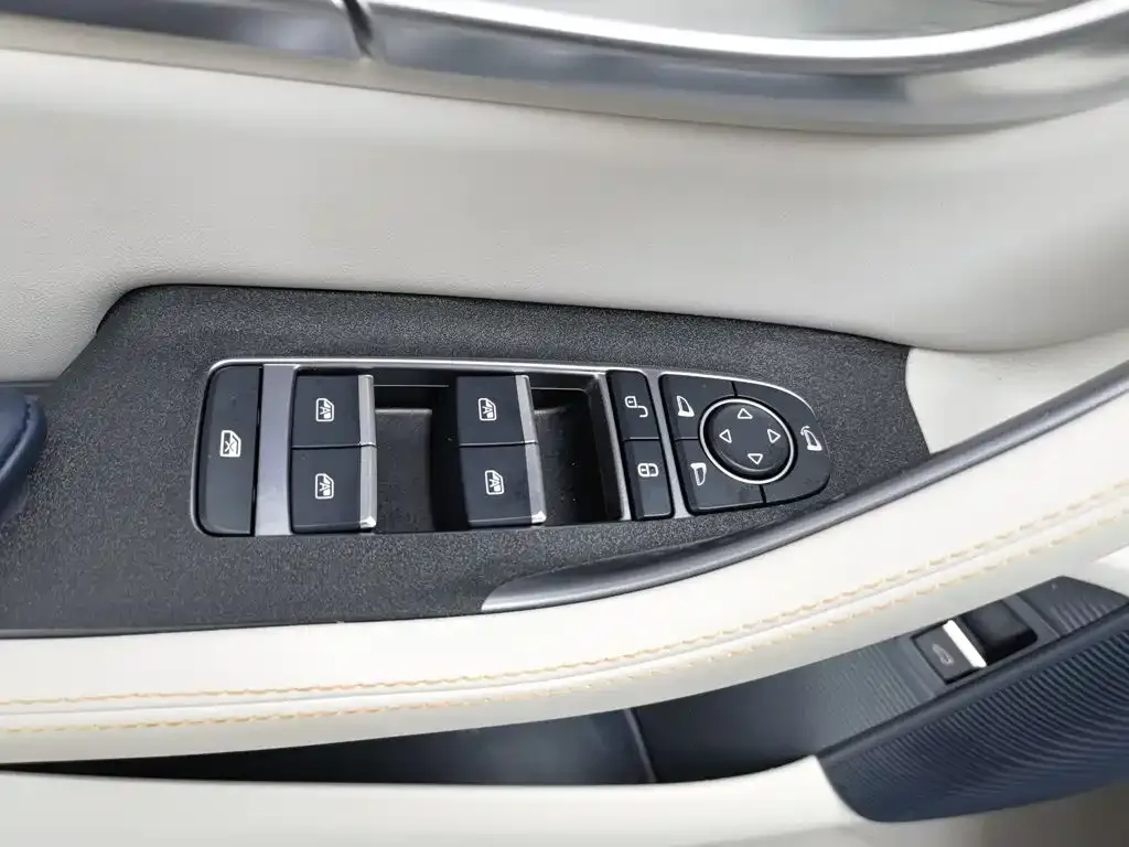 BYD PLUS New Energy 2024 из CN, фото 9