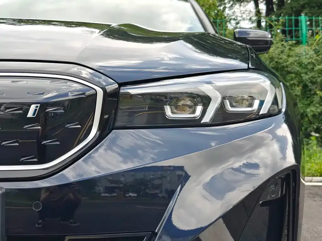 BMW i3 — фото 3