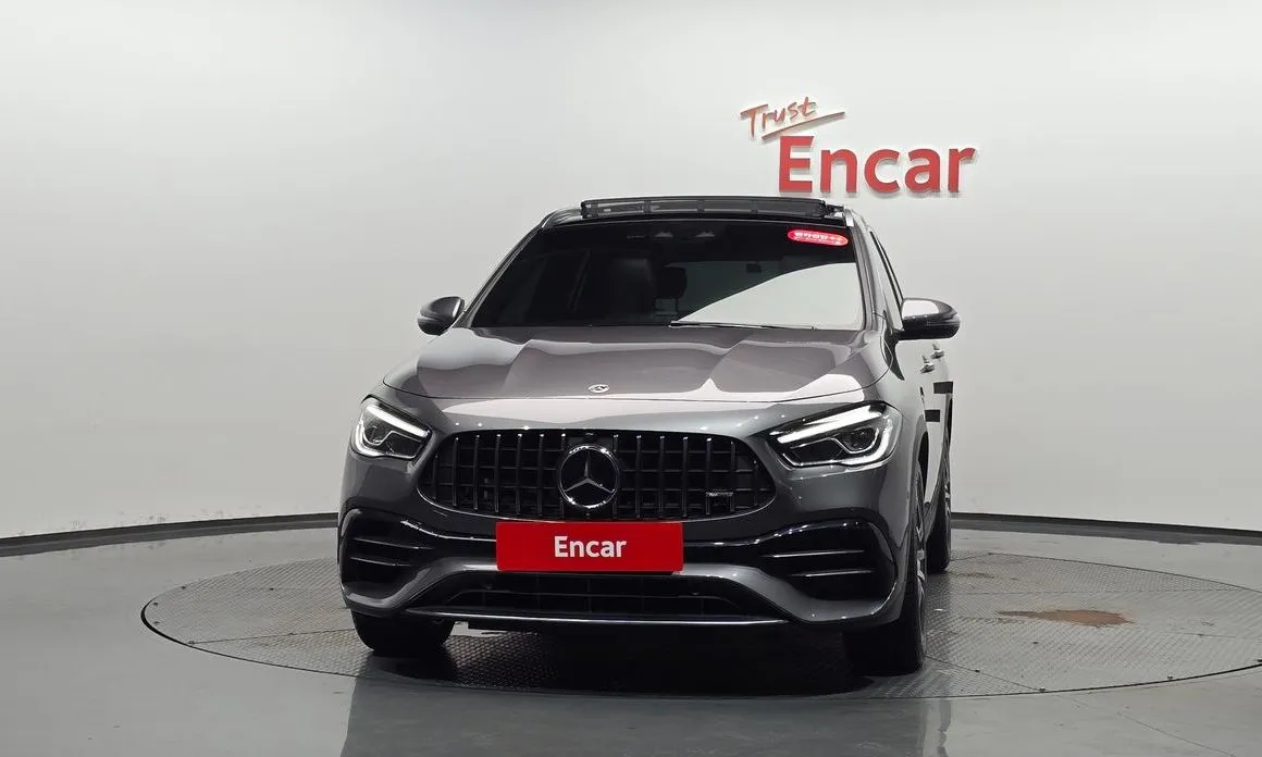 Mercedes-Benz GLA-Class — фото 6