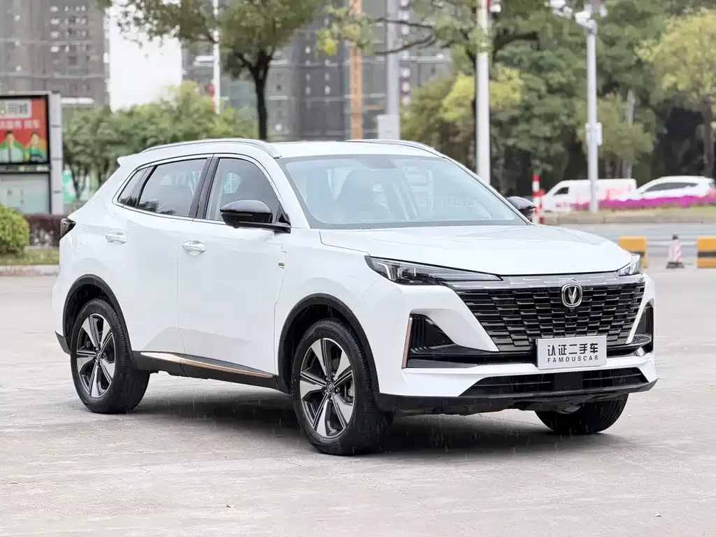 Changan CS55PLUS — фото 3