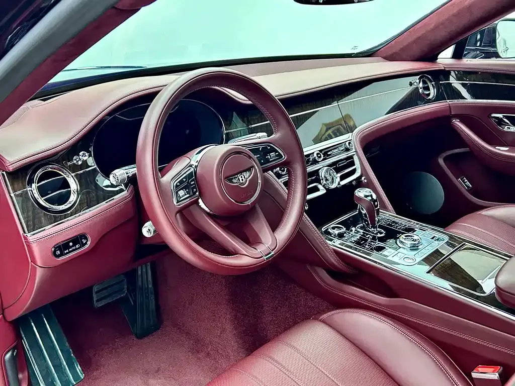 Bentley Flying Spur — фото 7