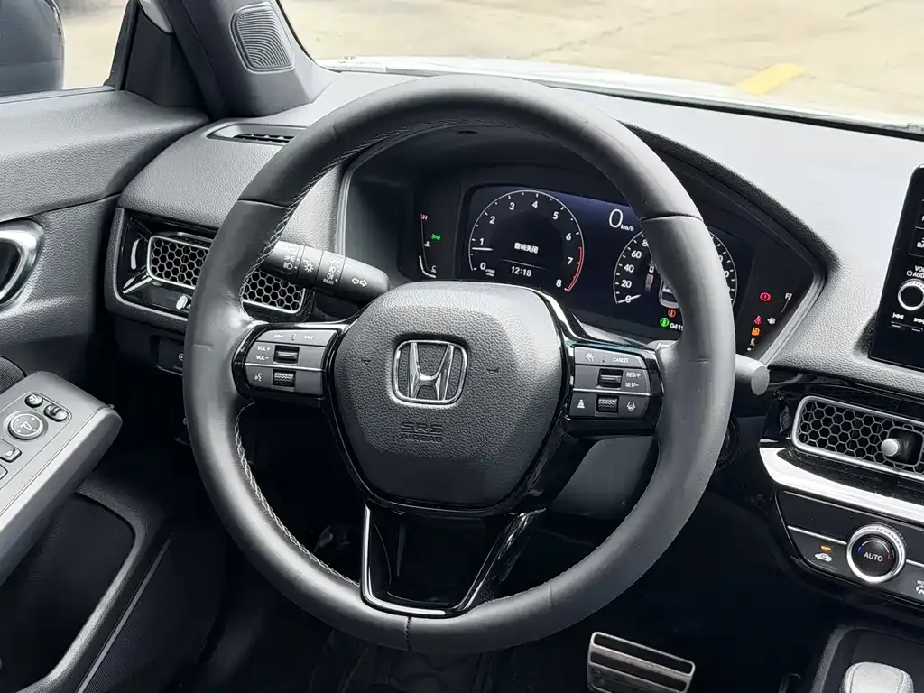 Honda Civic — фото 5
