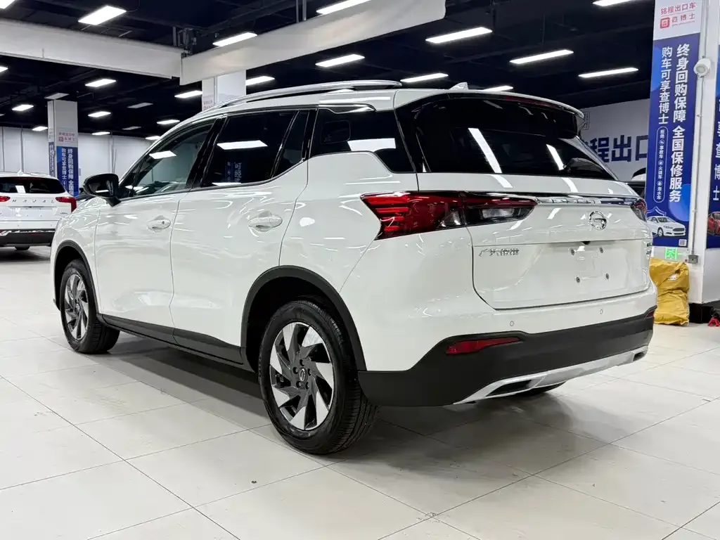GAC Motor Trumpchi GS4 — фото 10