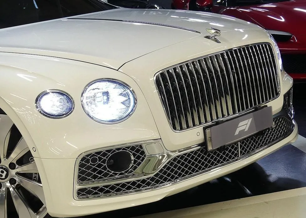 Bentley Flying Spur 2022 из KR, фото 9