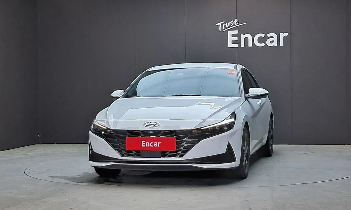 Hyundai AVANTE — фото 3