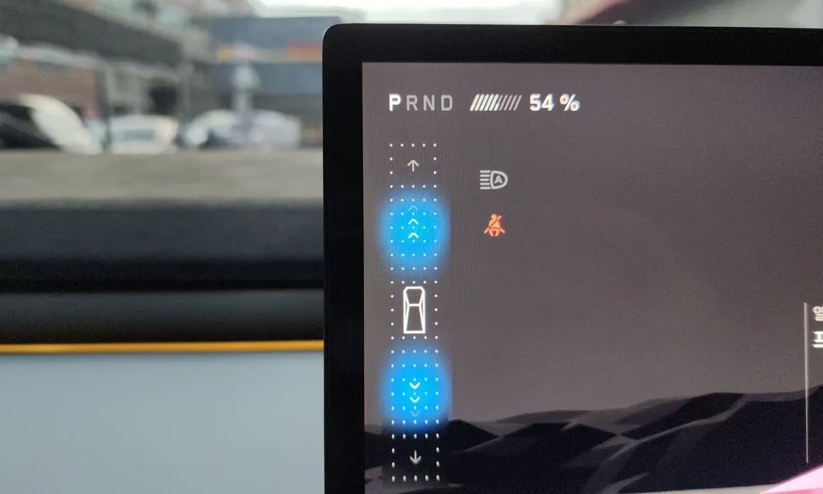 Tesla Cybertruck — фото 2