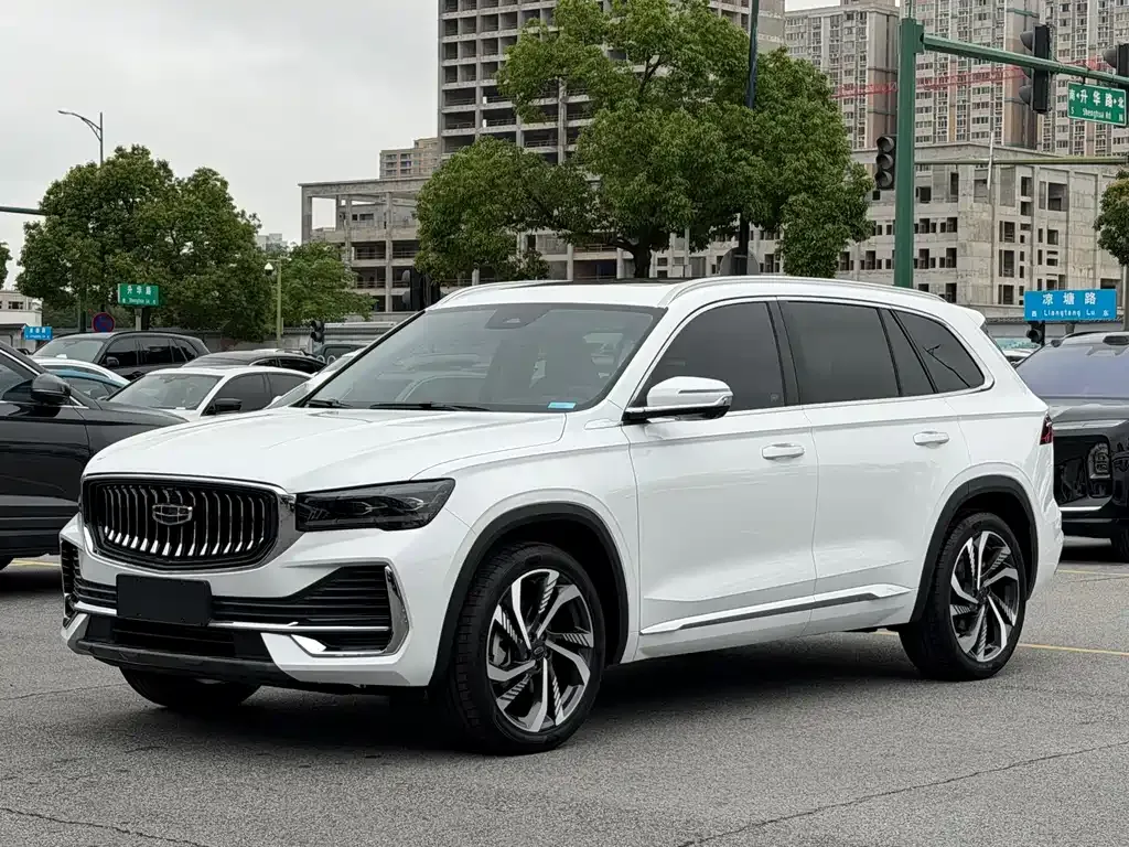 Geely Xingyue L — фото 1