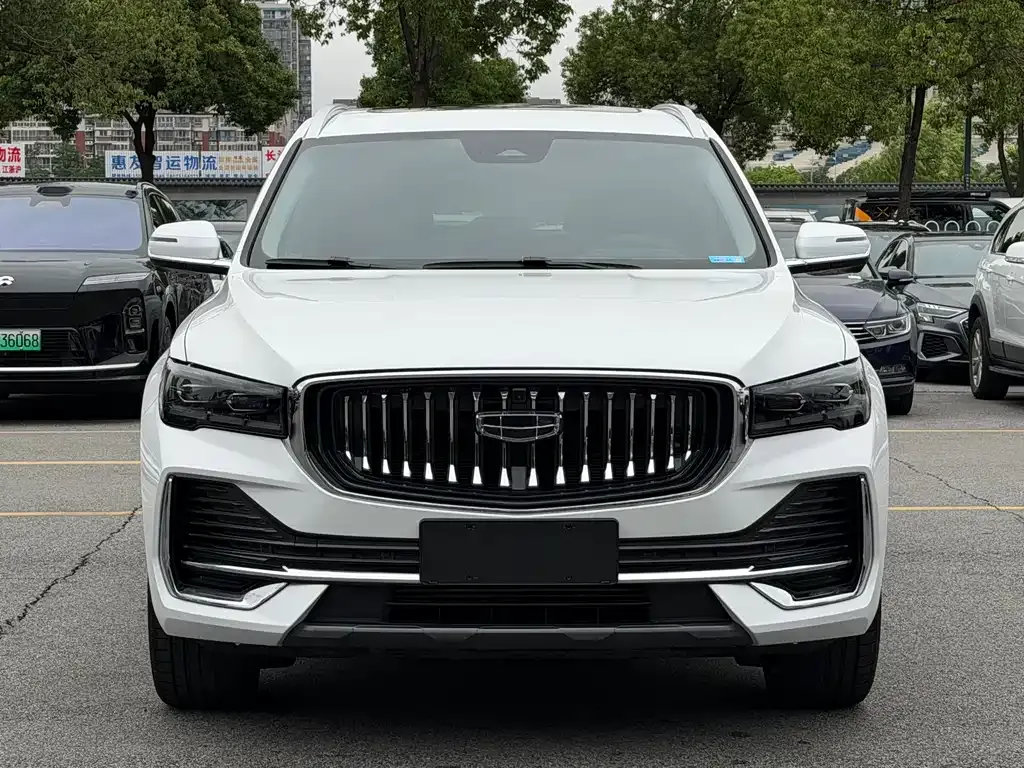 Geely Xingyue L — фото 10