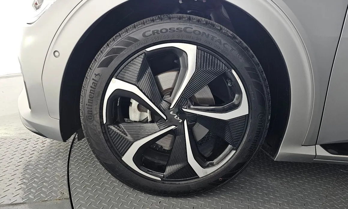 Kia EV6 — фото 3
