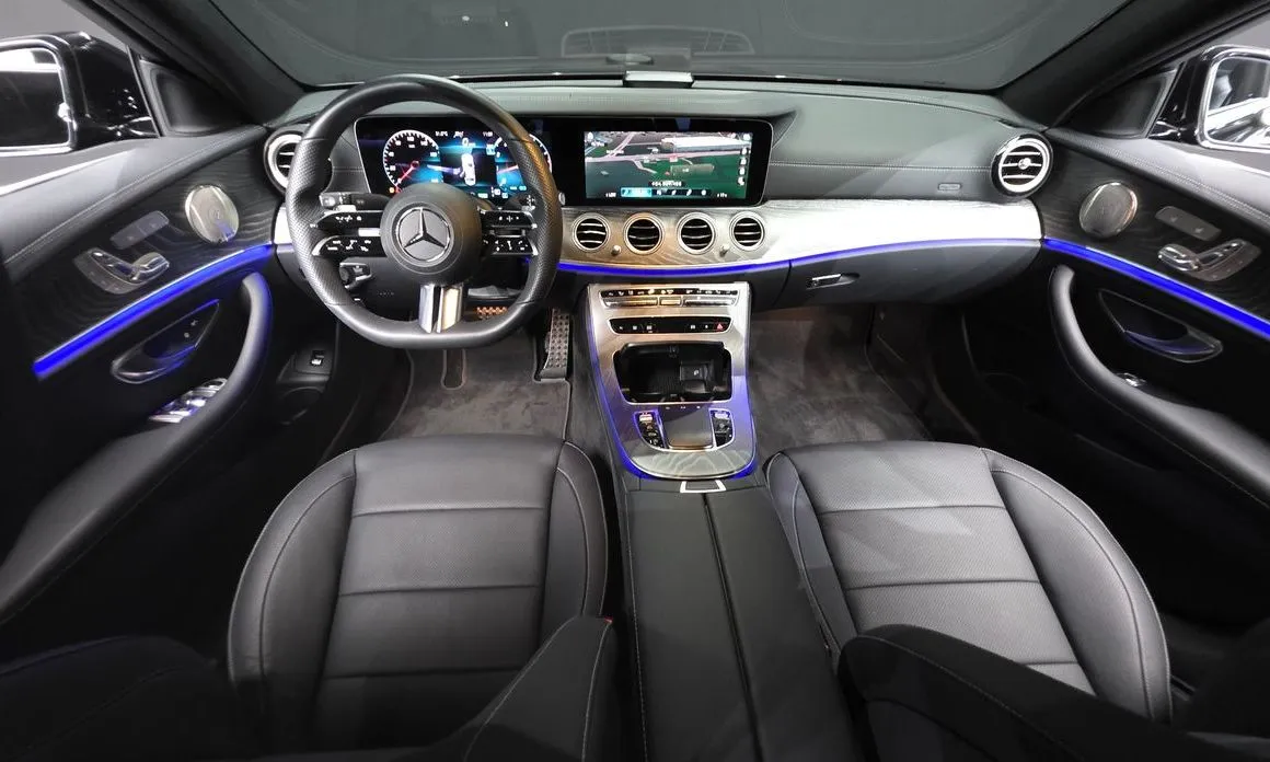 Mercedes-Benz E-Class — фото 10