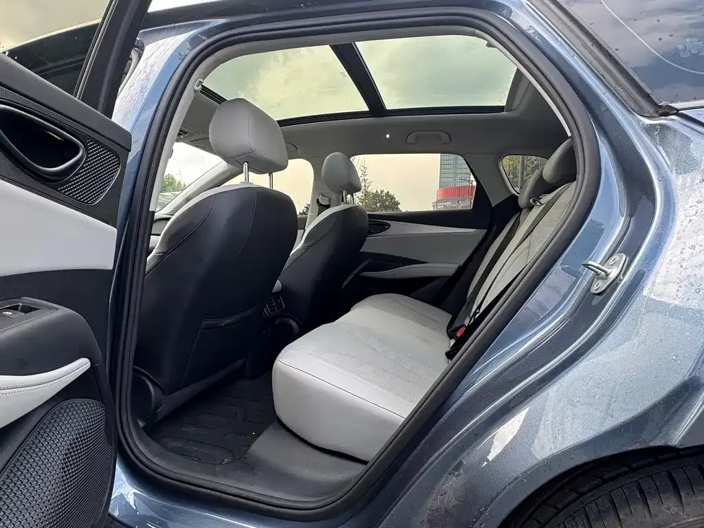BYD Seal 06 DM-i Touring Edition — фото 10