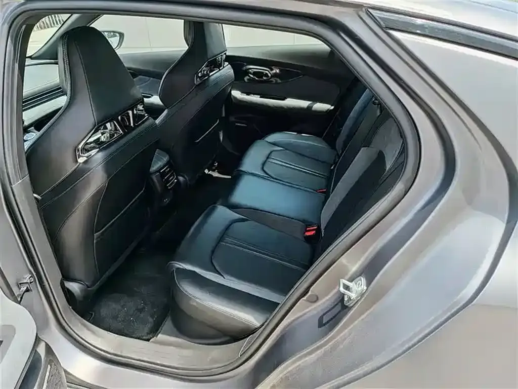 GAC Motor Shadow Leopard — фото 6