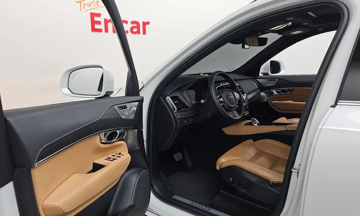 Volvo XC90 2023 из KR, фото 9
