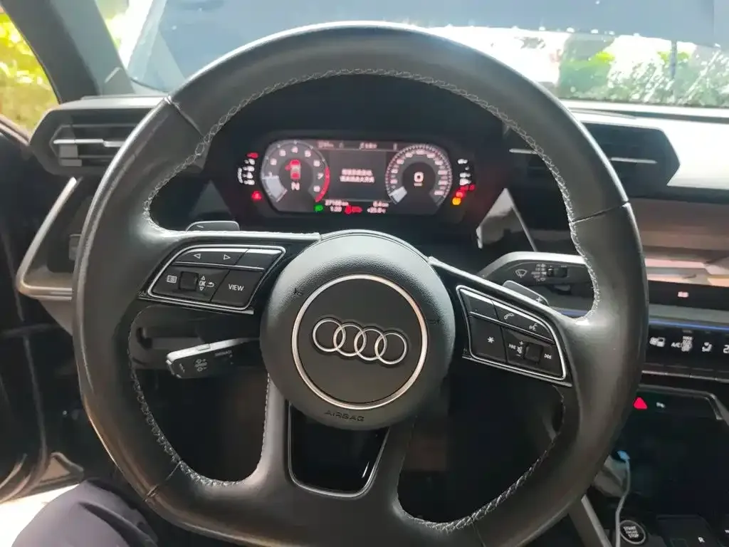 Audi A3 — фото 8