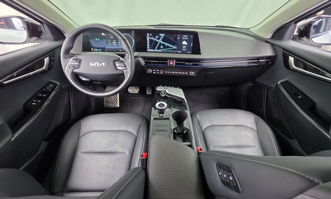 Kia EV6 — фото 9